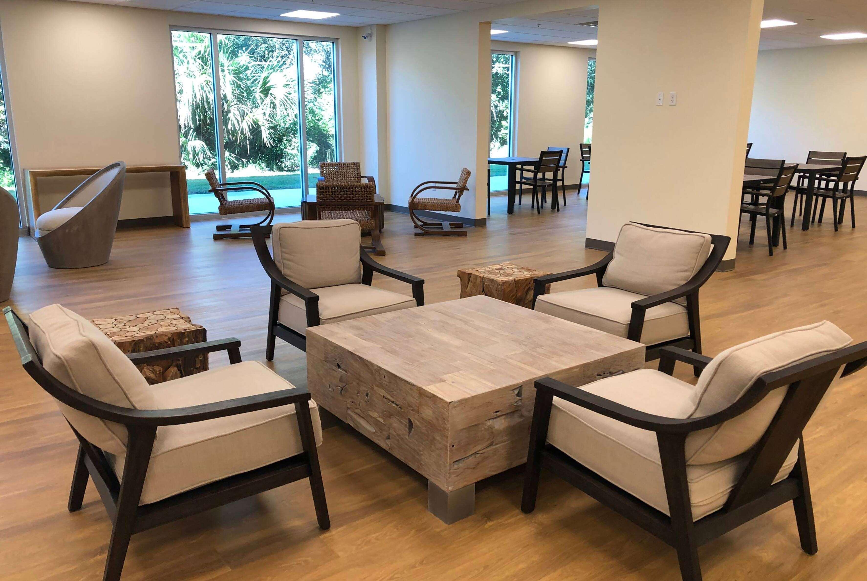 Travelodge By Wyndham Panama / Beachfront Panama City Beach