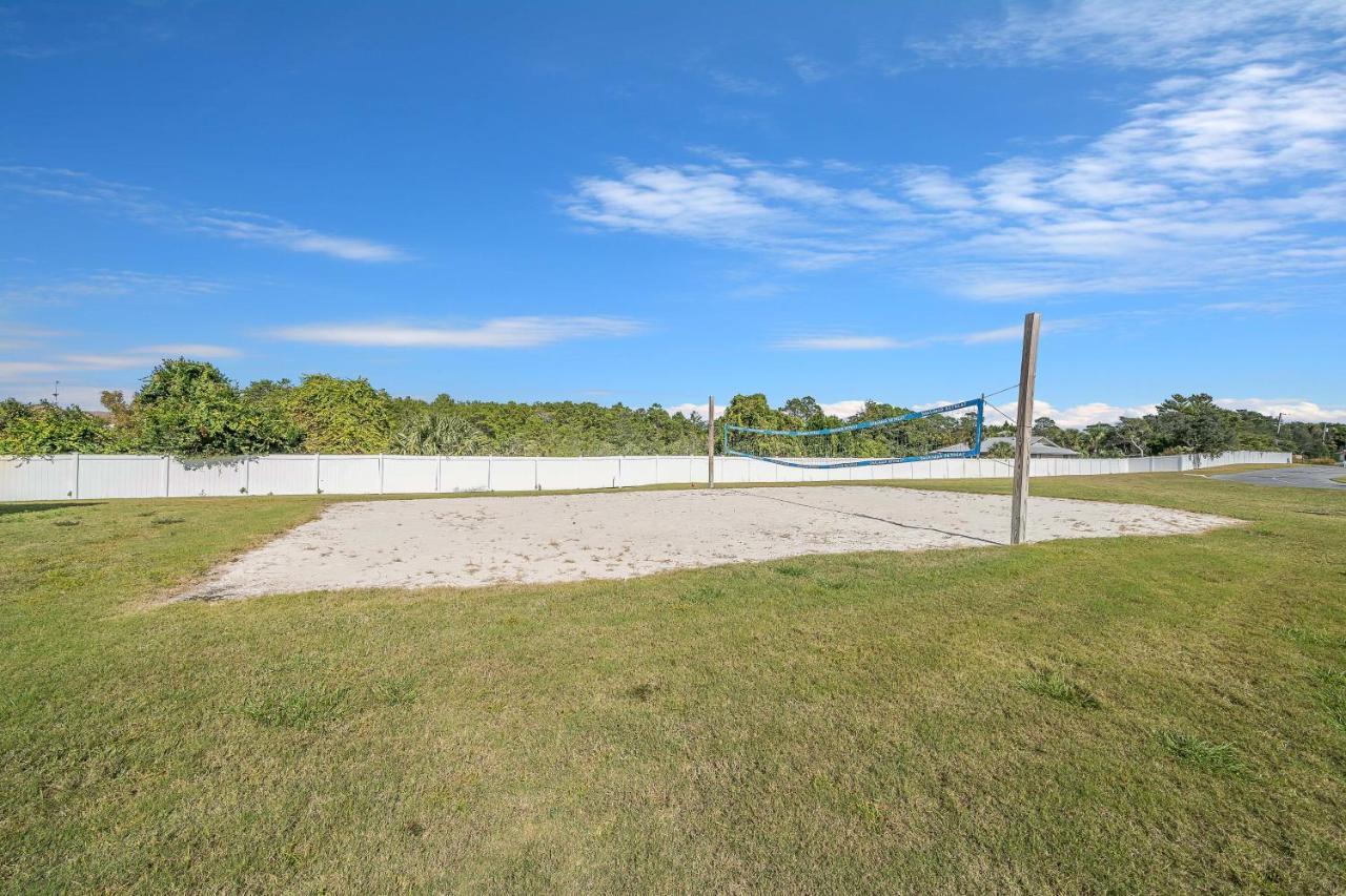 Travelodge By Wyndham Panama / Beachfront Hotel